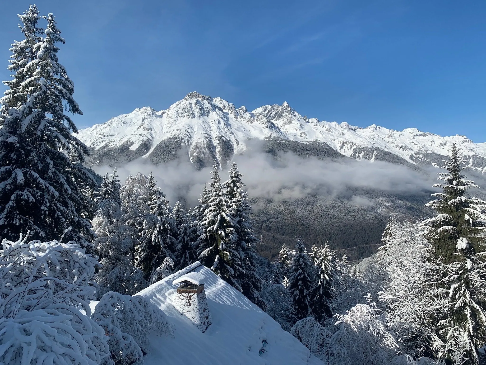 La vue sur les montagnes